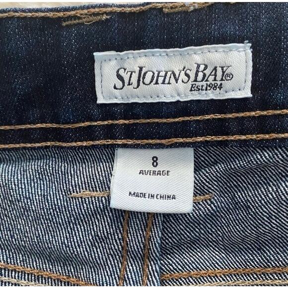 St John's Bay Women's 8 Dark Wash Denim Shorts Bermuda Resort Slimming Summer - Picture 5 of 10